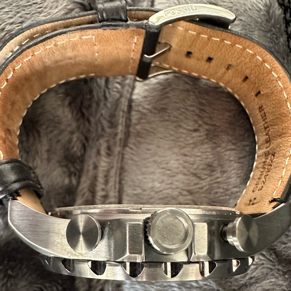 Fossil Men’s Watch stainless, blue dials, leather band. Rock & Roll chunky - Picture 4 of 9